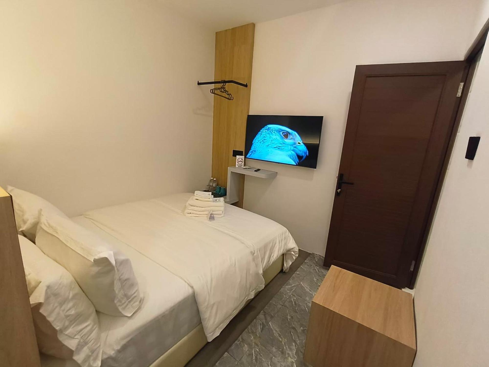 Red'S Hotel Бинтулу Экстерьер фото