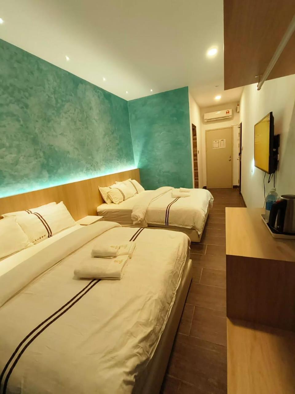 Red'S Hotel Бинтулу Экстерьер фото